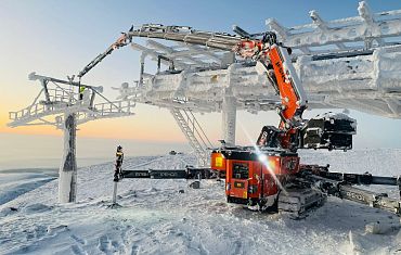 Монтаж в экстремальных условиях на горе Айкуайвенчорр